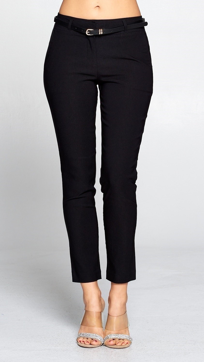 Pantalón Recto Negro con Cinturón