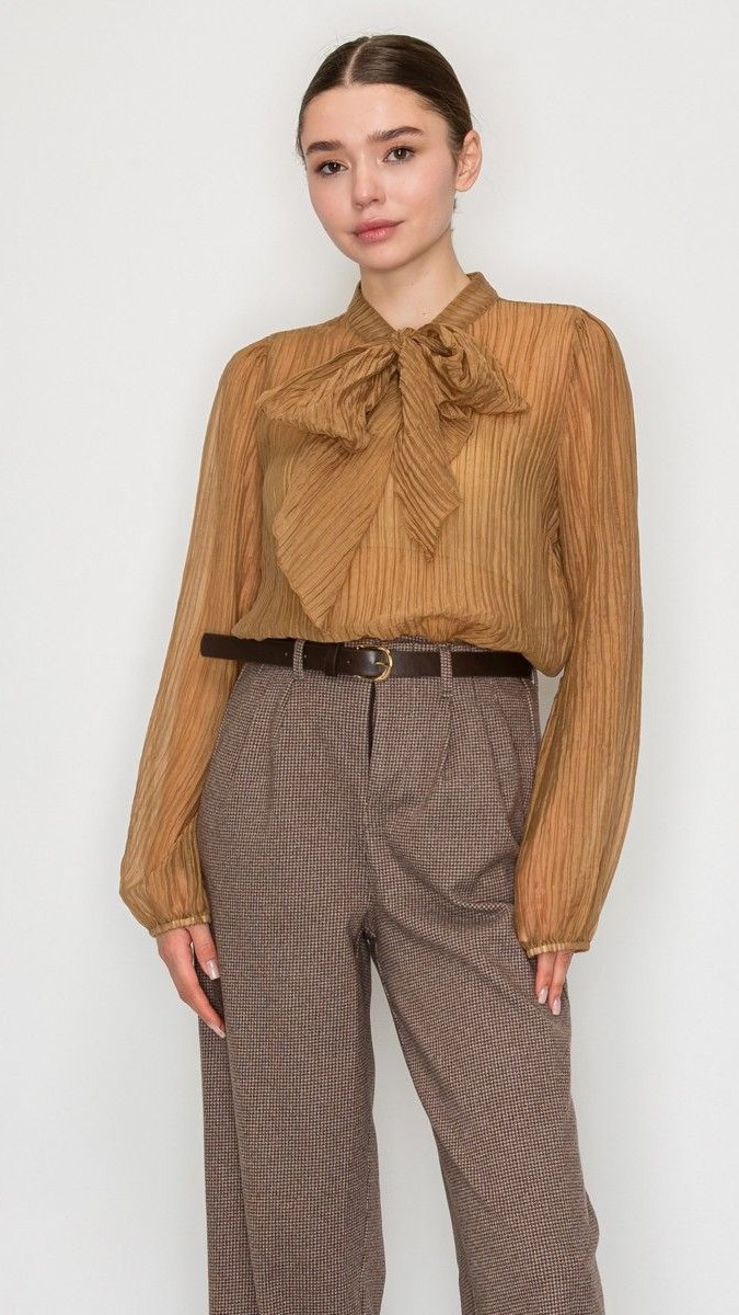 Blusa Mostaza con Lazo
