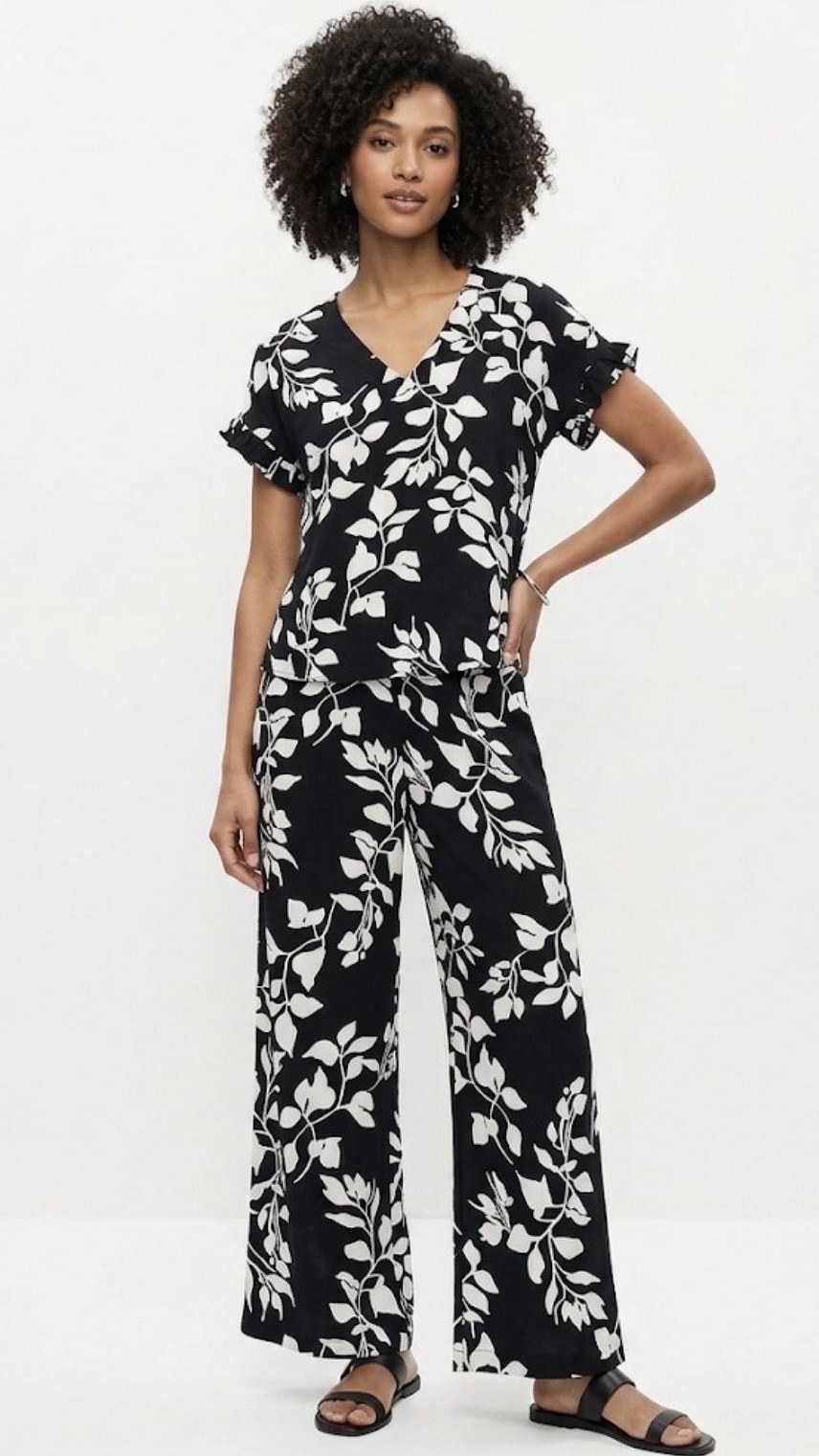 Conjunto Hojas Negro