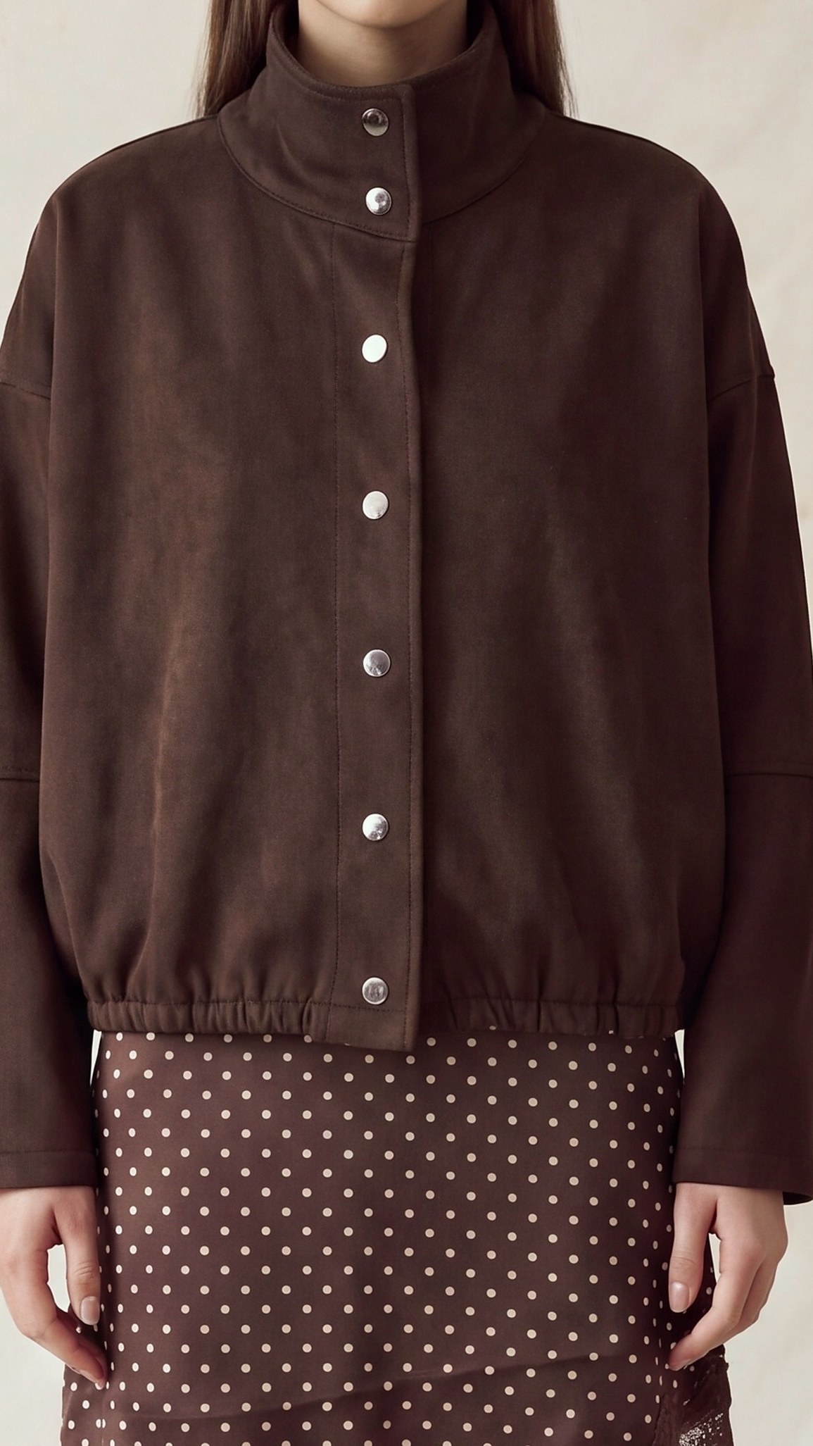 Chaqueta Café Cuello Alto